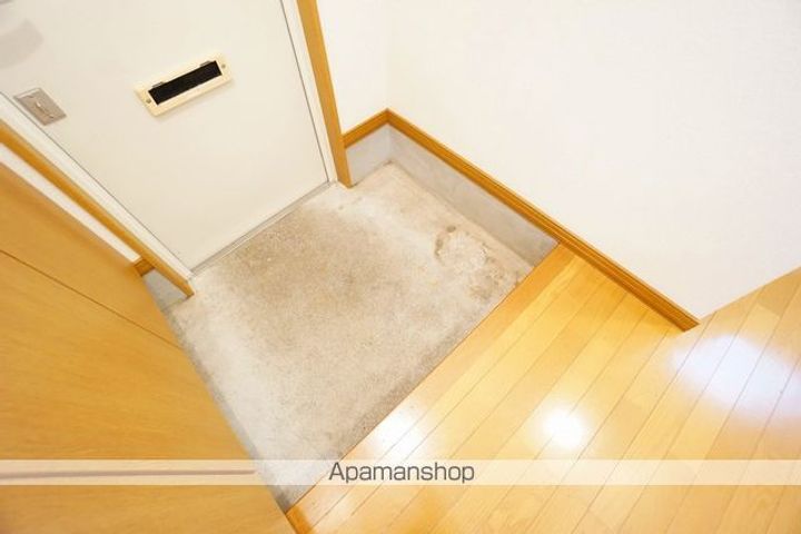 一棟二戸貸家(西22南3)の玄関