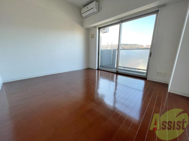 エルスタンザ仙台八幡の居間