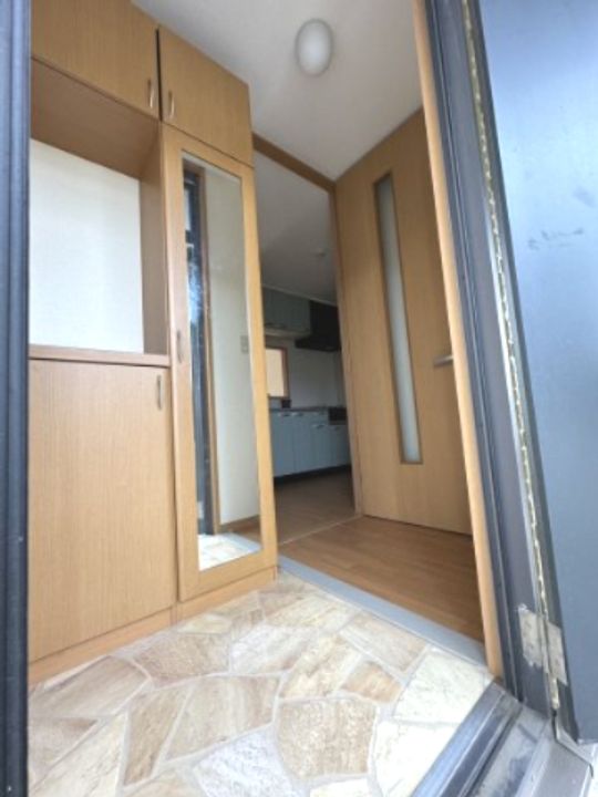 茨城県古河市西町(アパート)の賃貸物件の玄関