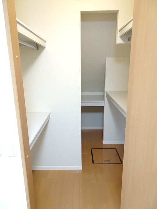 ブランドール銀杏町の内装