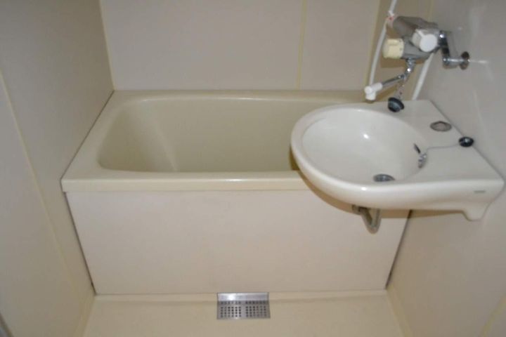 ヴィラあらいの風呂