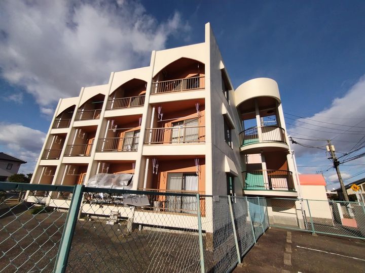 ヴィラあらいの外観