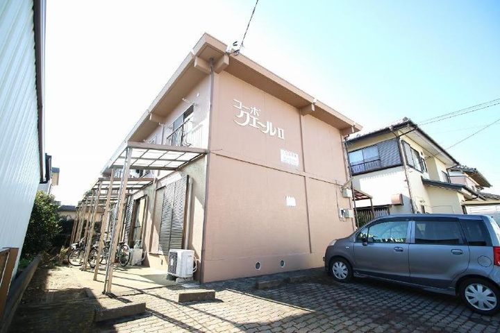 コーポクエールIIの外観