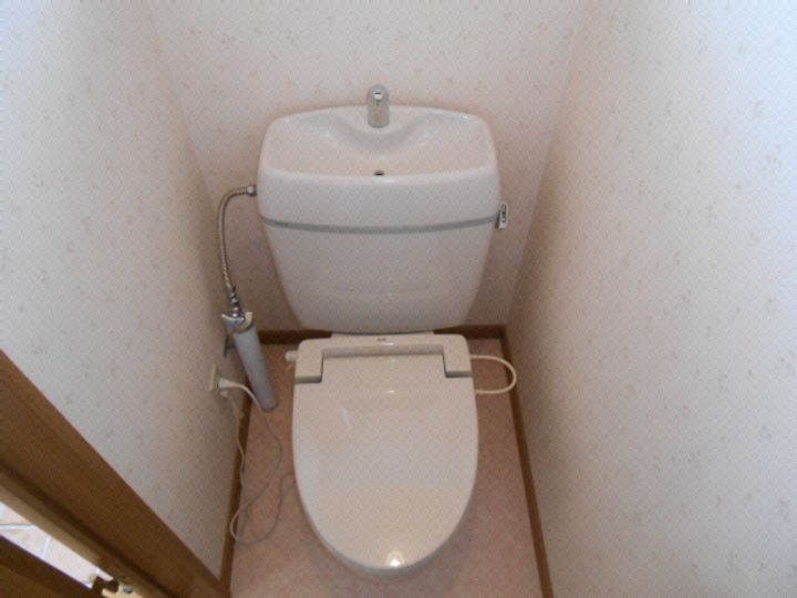 ハイブリッヂIIの内装