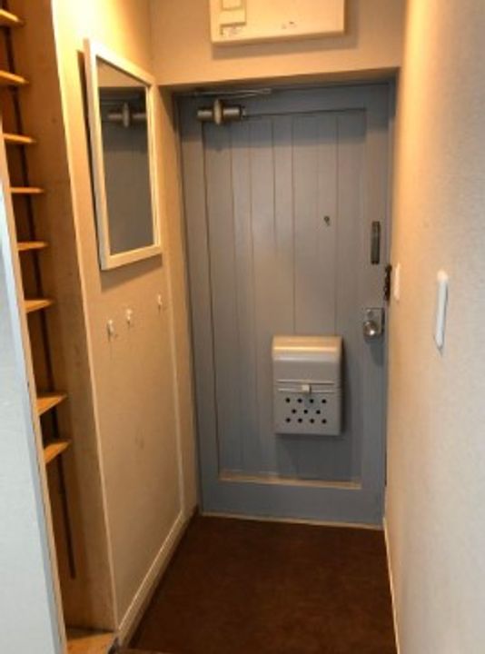 東京都中野区中野2(マンション)の賃貸物件の玄関