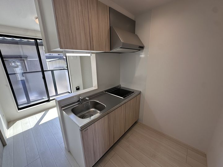 宮城県名取市大手町1(アパート)の賃貸物件のキッチン