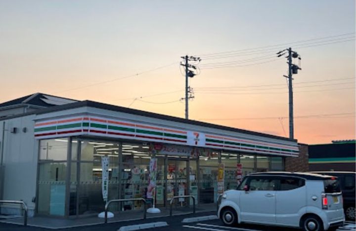 エクセランAの周辺