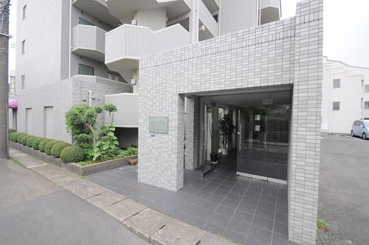 オリーブフォレストの外観