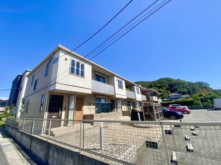 クレール B棟の外観