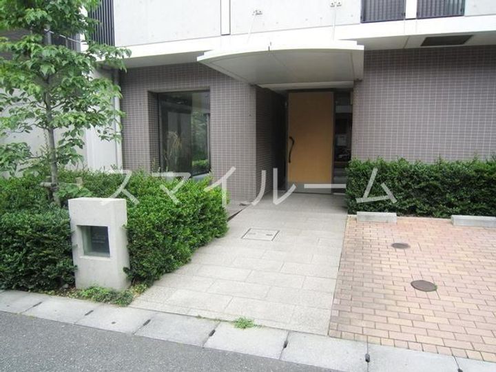 東京都大田区大森中1(マンション)の賃貸物件の地図