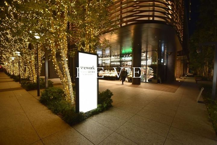 コスモグラシア内神田の周辺