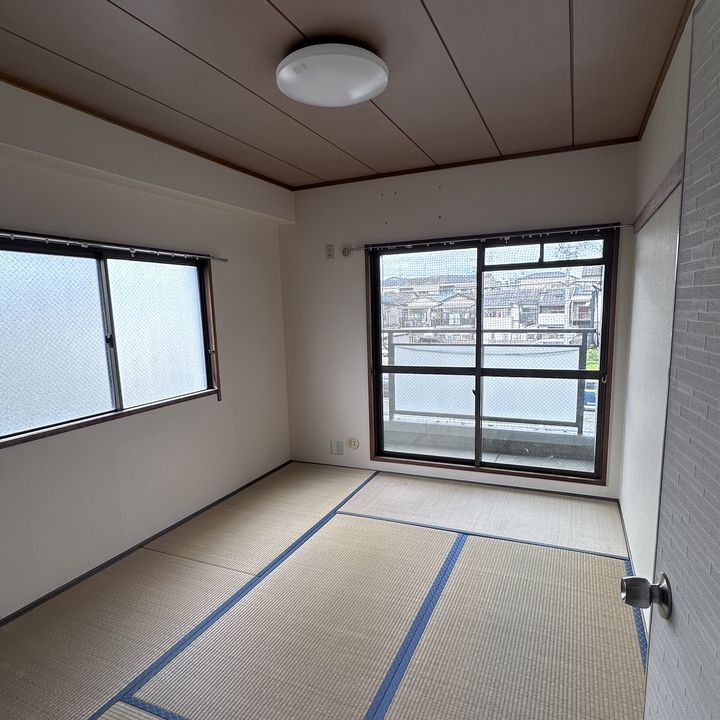 ベルメゾン伍の坪の内装