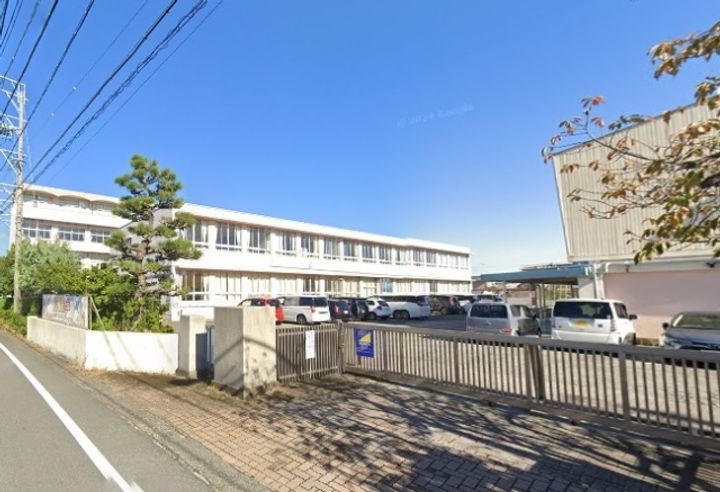 さなるサラダハウスの周辺