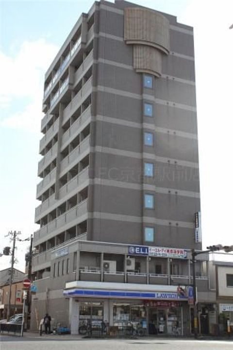 メディナ東寺の外観