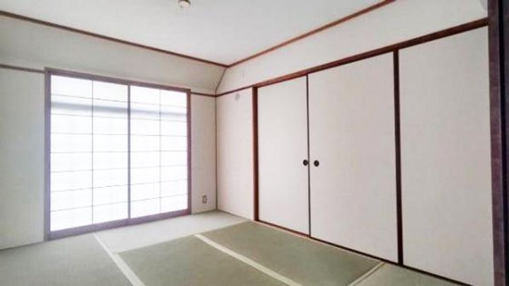 ラ・セーヌ本山の内装