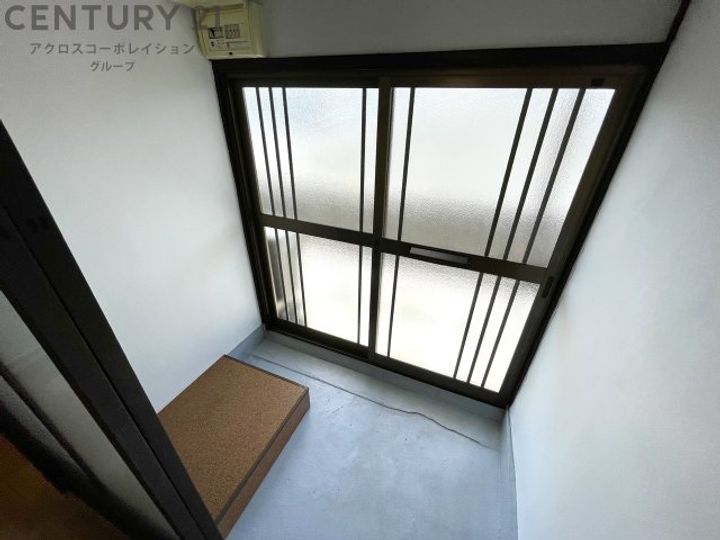 フラワーハイツ立花の玄関