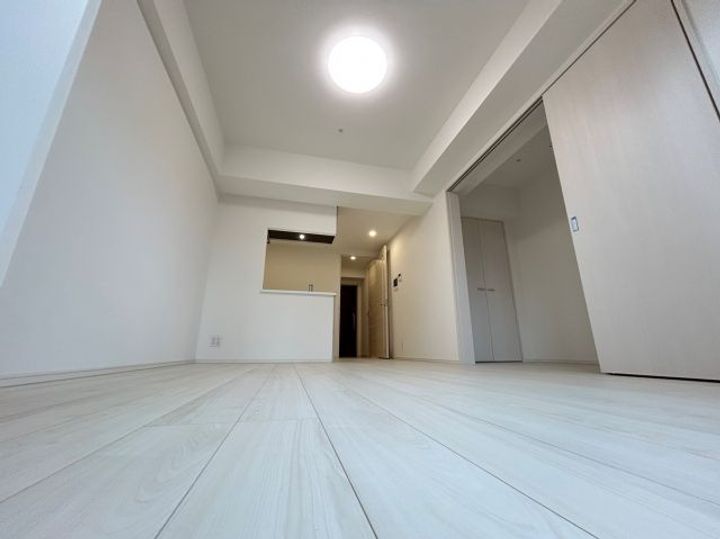 埼玉県川口市本町1(マンション)の賃貸物件の居間