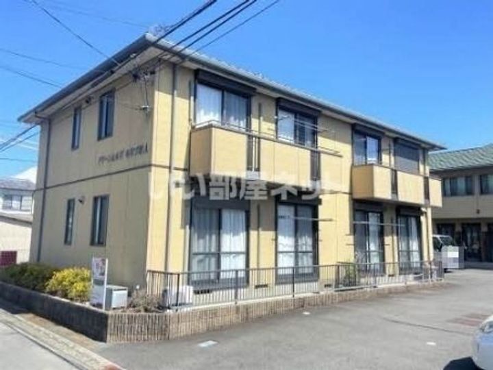 グリーンヒルズもちづきAの外観