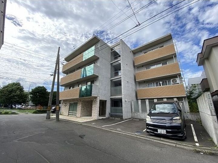 グレイスコート麻生の外観