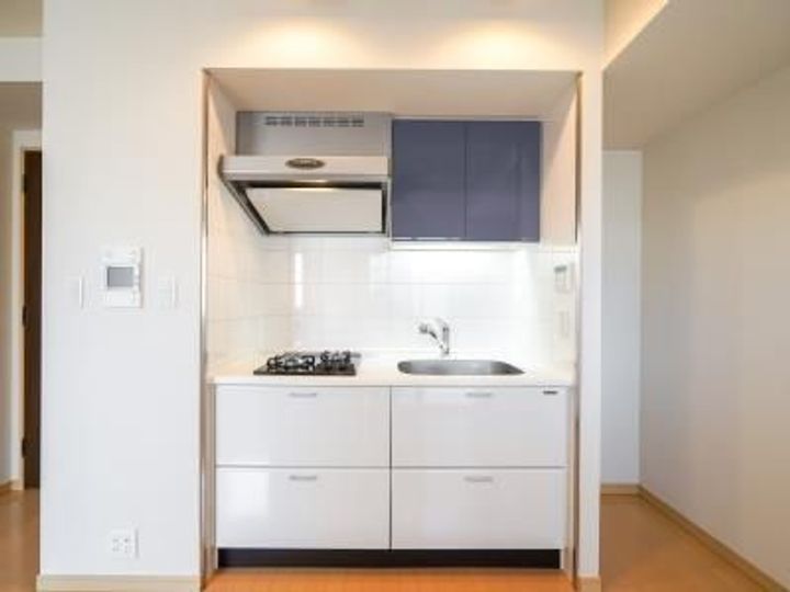 東京都港区高輪3(マンション)の賃貸物件のキッチン