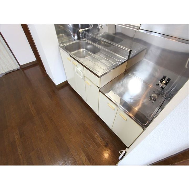 大幸ハイツ山下のキッチン