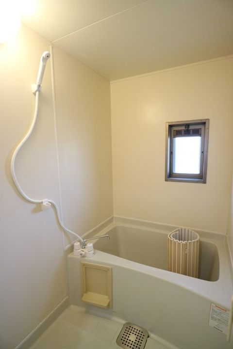 メゾンセンチュリー Bの風呂