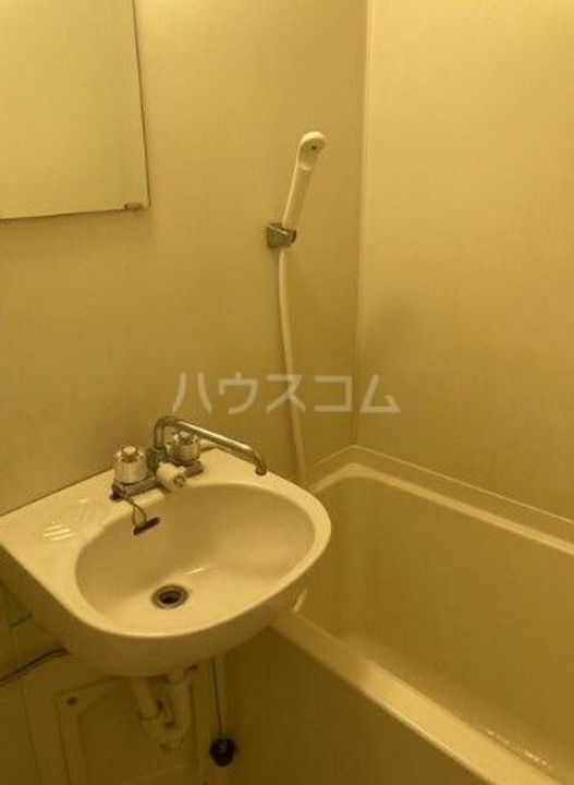 エルヴィーナ桜新町の風呂