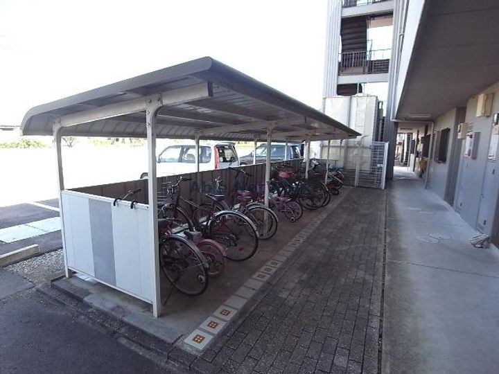 岐阜県各務原市川島緑町3(アパート)の賃貸物件の地図