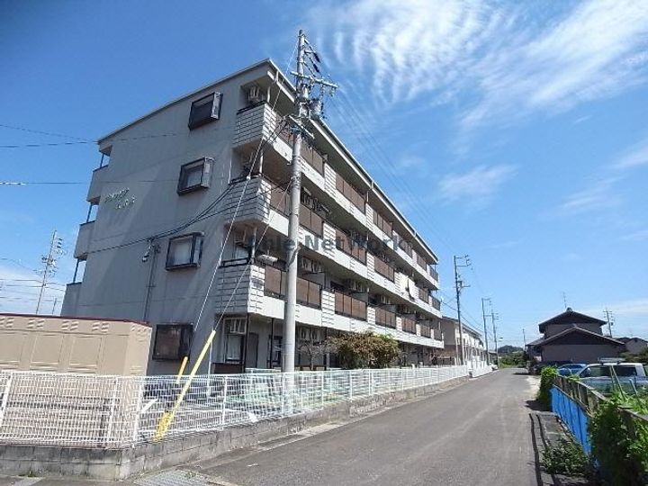 岐阜県各務原市川島緑町3(アパート)の賃貸物件の外観