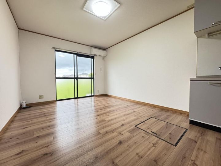 岐阜県岐阜市柳津町上佐波5(一戸建)の賃貸物件の居間