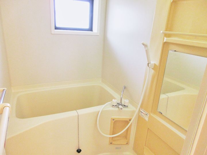 サンパレス高崎飯塚Bの風呂