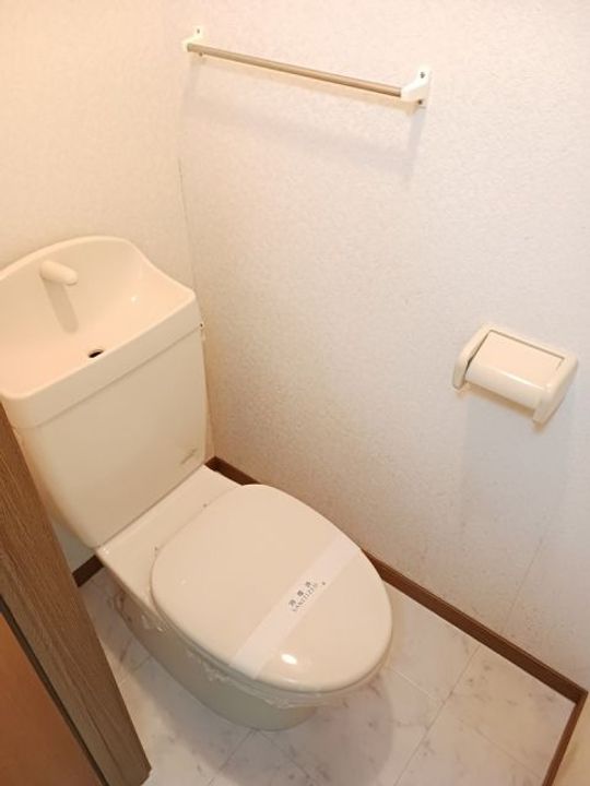 広島県廿日市市丸石4の賃貸アパートの内装