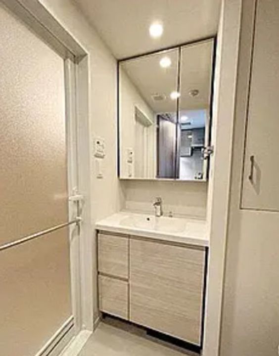 パークアクシス横浜阪東橋の内装