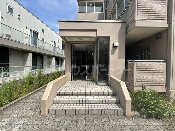 千葉県船橋市本中山5(マンション)の賃貸物件の地図