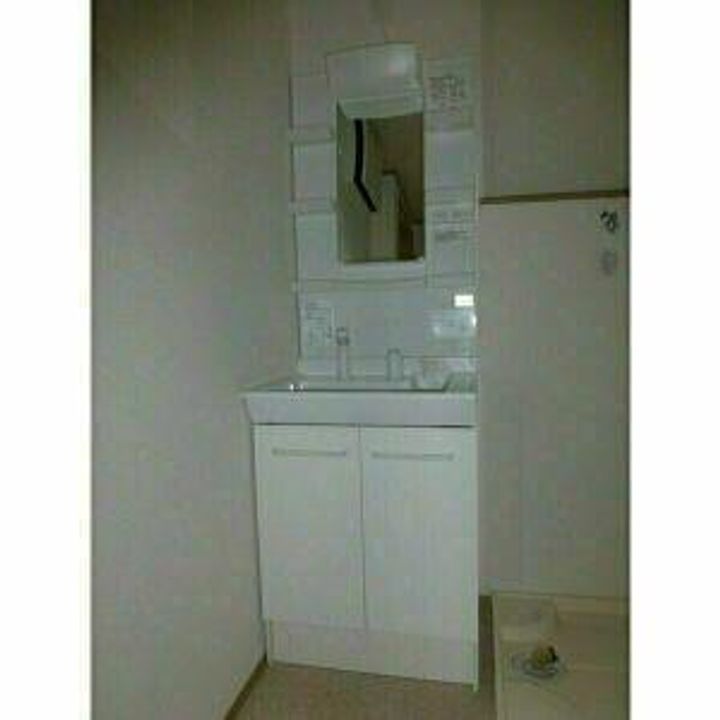 Lucia鬼柳 Bの内装