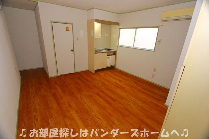 甲斐田TSコーポの居間