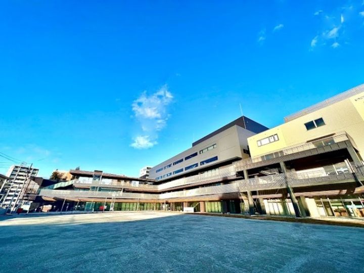 コーポルネッサンスの周辺