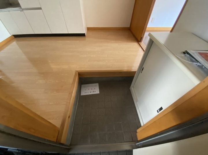 メゾン福利の玄関