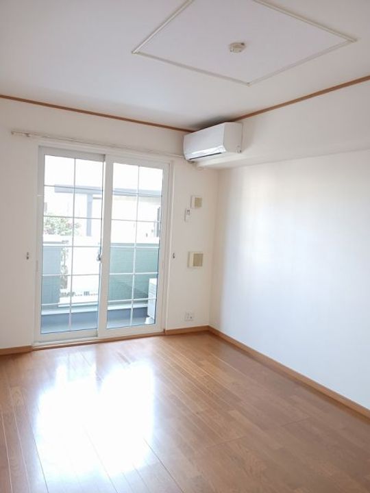 福島県福島市町庭坂字杉ノ下(アパート)の賃貸物件の居間