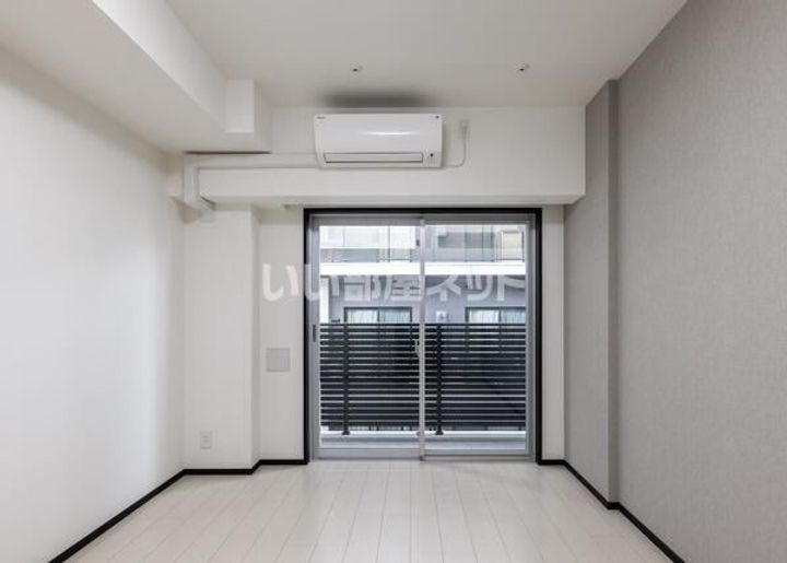 GENOVIA両国VI green veilの居間