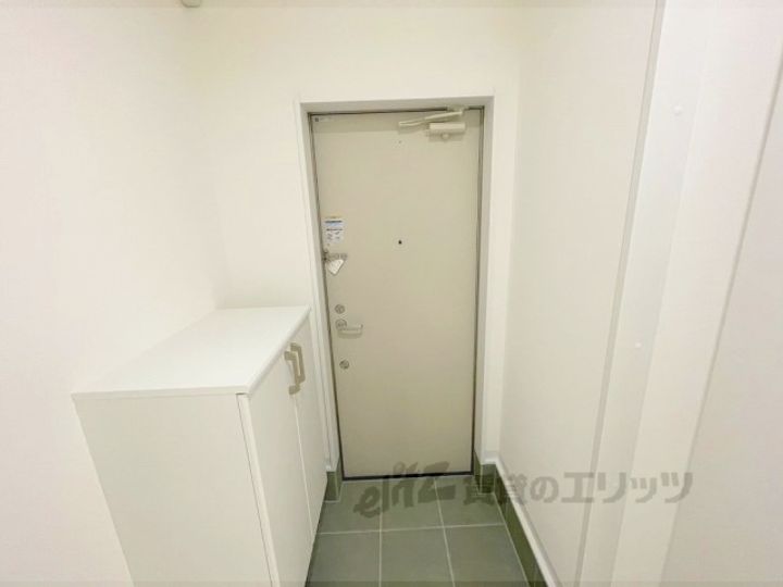 アート星田駅前の玄関