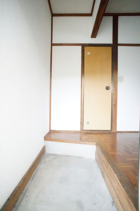 神奈川県川崎市多摩区菅北浦3(アパート)の賃貸物件の玄関