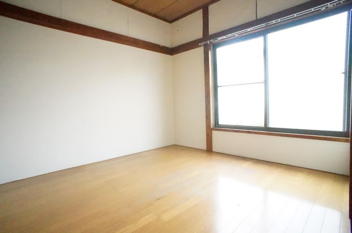 神奈川県川崎市多摩区菅北浦3(アパート)の賃貸物件の居間