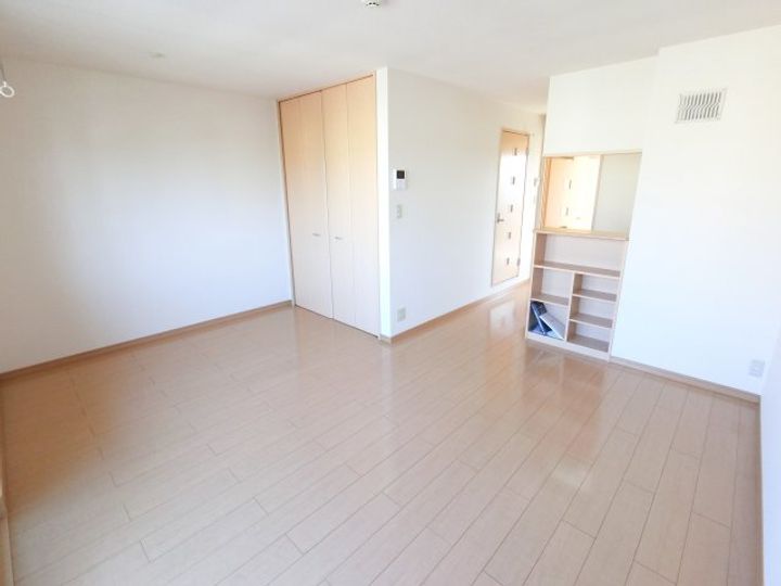 千葉県富里市七栄(アパート)の賃貸物件の居間