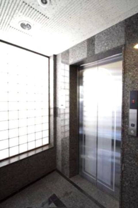 プラザ小島屋抜弁天ビルの地図