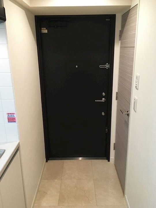 東京都北区王子2(マンション)の賃貸物件の玄関