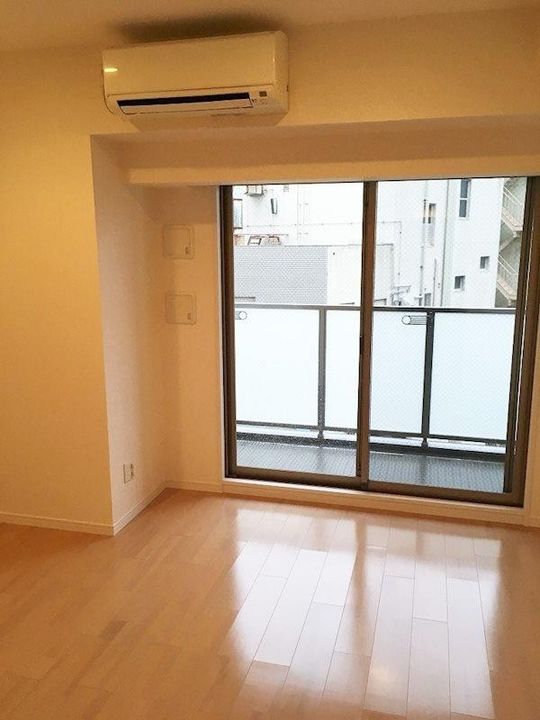 東京都北区王子2(マンション)の賃貸物件の居間