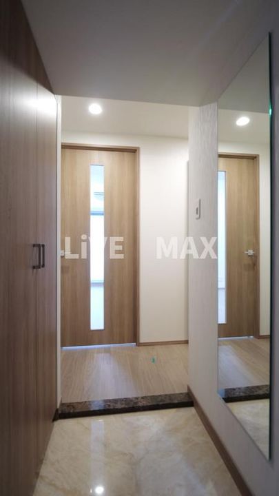 東京都足立区西新井7(マンション)の賃貸物件の玄関