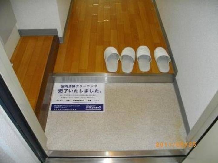 京都府京都市南区唐橋平垣町(アパート)の賃貸物件の玄関