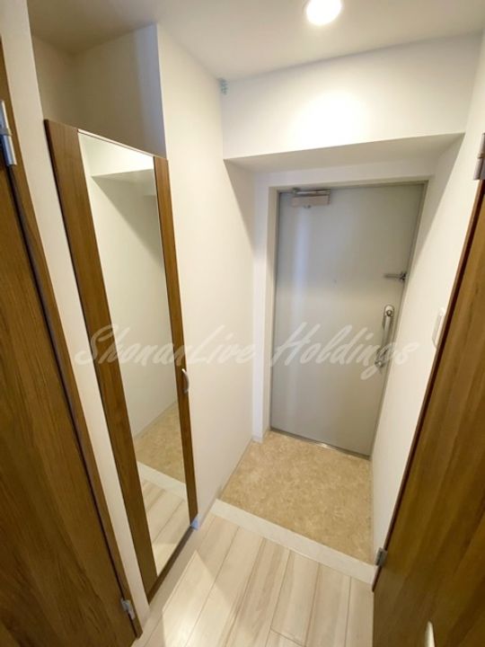 ライブロック湘南の玄関